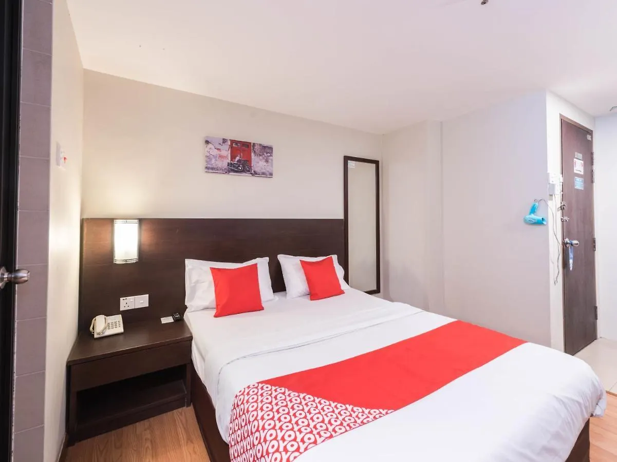 Oyo 89421 Pp Island Hotel George Town 2*,